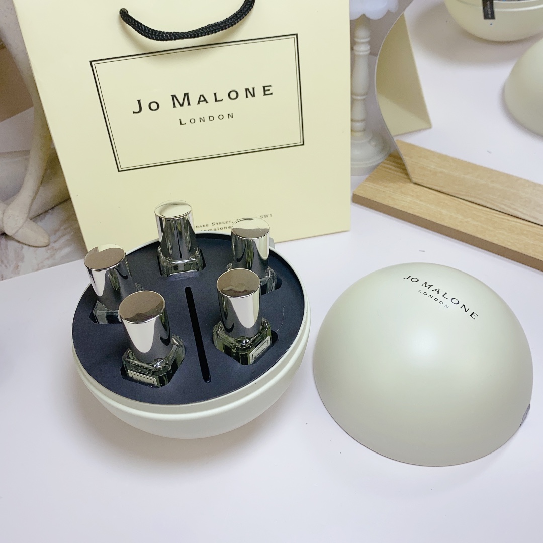 Jo Malone Snowball five-piece iron box perfume set