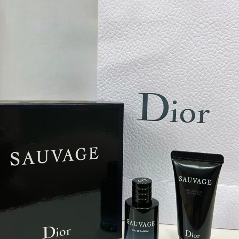 DIOR Sauvage Travel 2 PC Gift Set Eau de Parfum ＋Shower